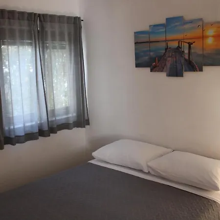 Tina Apartamento