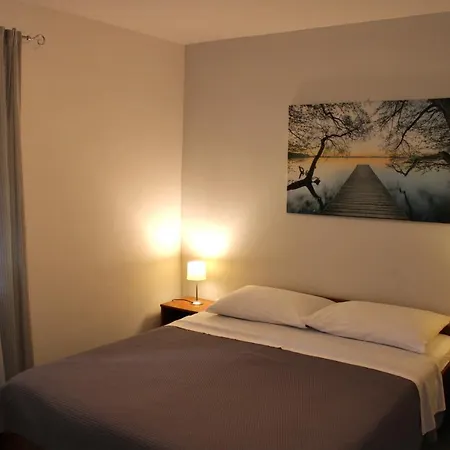 Apartamento Tina *