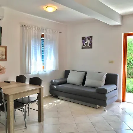 Apartamento Tina